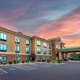 Best Western Plus Clearfield, hotel in Clearfield