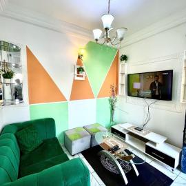 1 Bed Studio Sleeps 2 - Canal View Wifi Parking