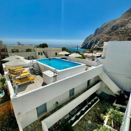 Zacharakis Studios, hotell i Kamari