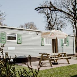 Luxe chalet, отель в городе Хардервейк