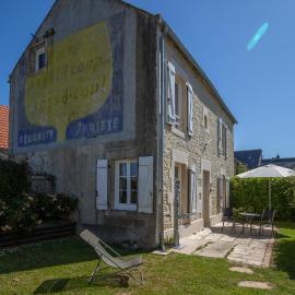 LA FERME DE LONGUES maisons spécialisées pour les familles avec jeunes enfants