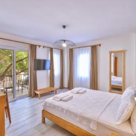 Mina Apart Hotel, viešbutis Kaše