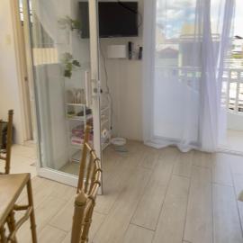Rominaluxe Property Rentals, hotel v destinaci Solano