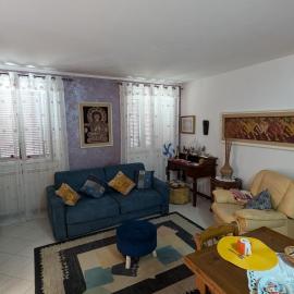 Appartamento a Fossato di Vico, hotel Fossato di Vicóban