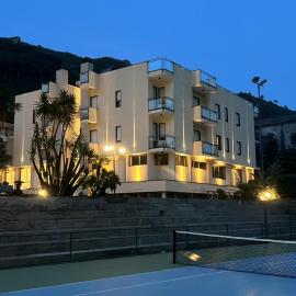 Hotel San Pietro, hotel Maioriban
