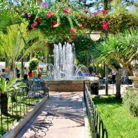 Plaza España y Playa La Colonia - by Aloha Palma – hotel w mieście Águilas