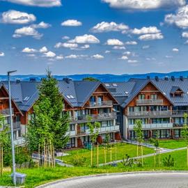 Triventi Mountain Residence z basenem, sauną i jacuzzi by Royal Aparts