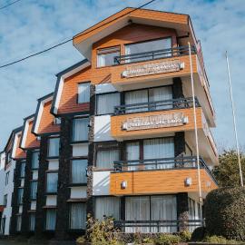Hotel y cabañas Terrazas del Lago, khách sạn ở Puerto Varas