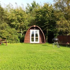 Dreish - Glamping Pod, hotel en Forfar