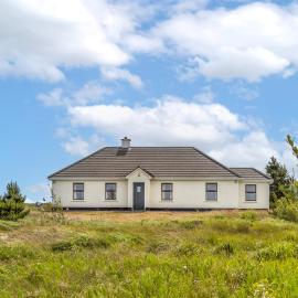 Glynsk Pier Cottage, hotel in Caher