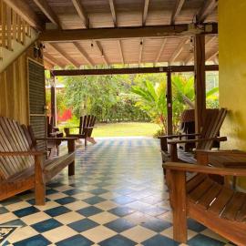 Olingo - Family Caribbean House in Cocles 4 Bedrooms little Pool