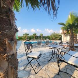 Murter Palms Resort Apartments – hotel w mieście Murter