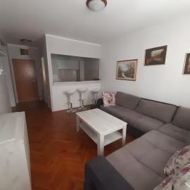 Nice comfortable apartment, hotel in Babalonija