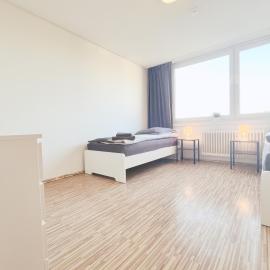 Home4Now DOR04 Monteursunterkunft in Dormagen I 3 Schlafzimmer für 6 Personen I Küche I Gäste WC I SmartTV I WiFi