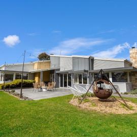 Limestone Views, hotel en Swan Reach