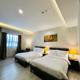 Centennial Inn, hotel in Kawit