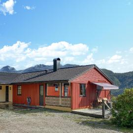 Amazing Home In Florø With Wifi, hotel em Floro