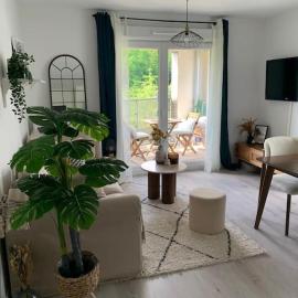 Appartement cosy 2 pièces à Neuilly-sur-marne, hotel in Neuilly-sur-Marne
