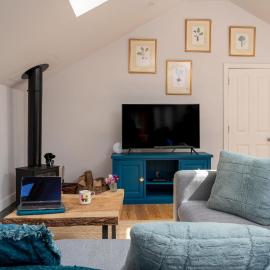 Little Willow Bank - 1 bed luxury apartment between Salisbury and The New Forest