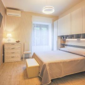 Primavera Guest House - In Centro, Vicino Aeroporto, Salerno e Paestum