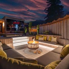 Luxury Chalet ORUS, hotell i Irschen