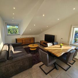 Stebbacher Ferienwohnung, hotel u gradu Gemmingen