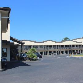 Riverfront Inn, hotel u gradu 'Conway'