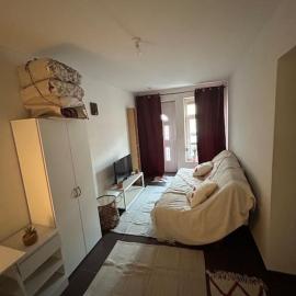 Chaleureux studio 3km de Luxembourg, hotel in Audun-le-Tiche