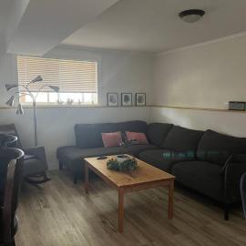 Michaud's Basement unit、ナカスプのホテル