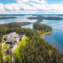Hotel Kruunupuisto, ξενοδοχείο σε Punkaharju