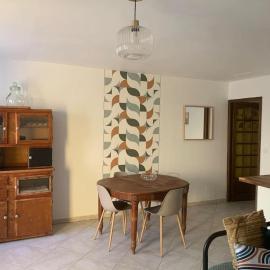 Au cœur du village - Wifi & Clim – hotel w mieście Remoulins