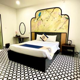 Khải Hoàn Luxury Hotel, hotel Bến Cát városában