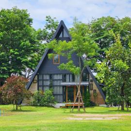Kaitoon's River House, hotel en Ratchaburi