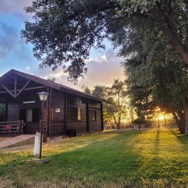 Casas Rurales Tabla Honda, hotel El Robledóban