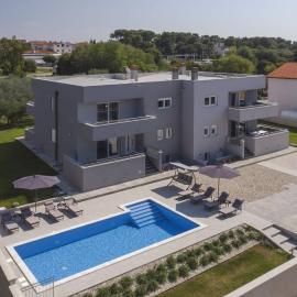 Villa D