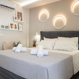 Armonía Luxury Apartments, hotel in Ierapetra
