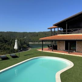 Lake Prestige Villa Castelo de Bode, Tomar, hotel sa Tomar