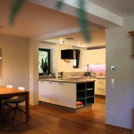 Pantone Ultra, hotel a Dossenheim