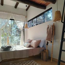 Prana Cabaña Kira 3 hab – hotel w mieście Samaipata