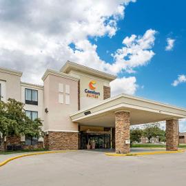 Comfort Suites East Lincoln - Mall Area، فندق في لينكولن