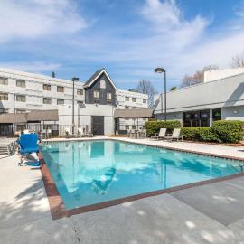 Country Inn & Suites by Radisson, Atlanta Airport South, GA, hotel in Atlanta