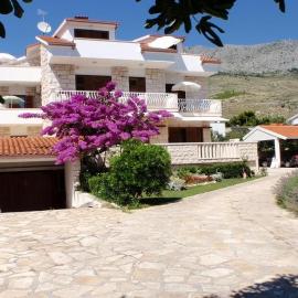 Apartments Jure with Sea View