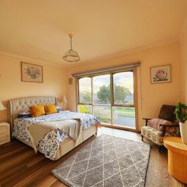 Oceanview 4B2B Two-story House with Big Balcony!