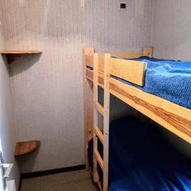 Cosy apartment with balcony, hotel in Le Monêtier-les-Bains