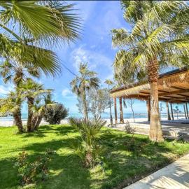 Sea View Deluxe Apartments Qerret Golem