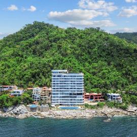 Blue Horizon Luxury Condo