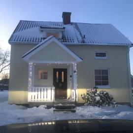 Sommar och vinter i Rottneros, hotelli kohteessa Sunne