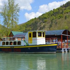 Kamp Vodeni Ćiro, Hotel in Setihovo