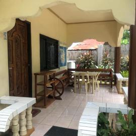 Fontelo Bungalow Guest House, hotell i Siquijor