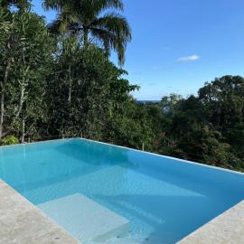 Propiedad de alto standing con vista al mar, piscina, tenis, hasta 12 personas, hotel v mestu Las Terrenas
